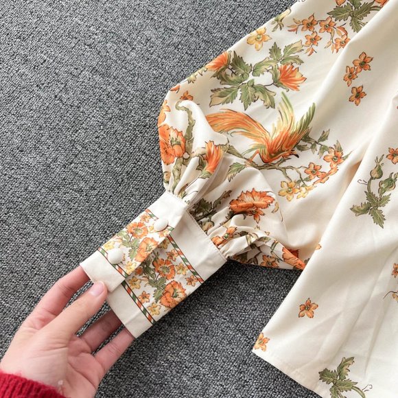 Elegant Summer Two Piece Outfit Floral Print Blouse And Shorts - Picture 4 of 10